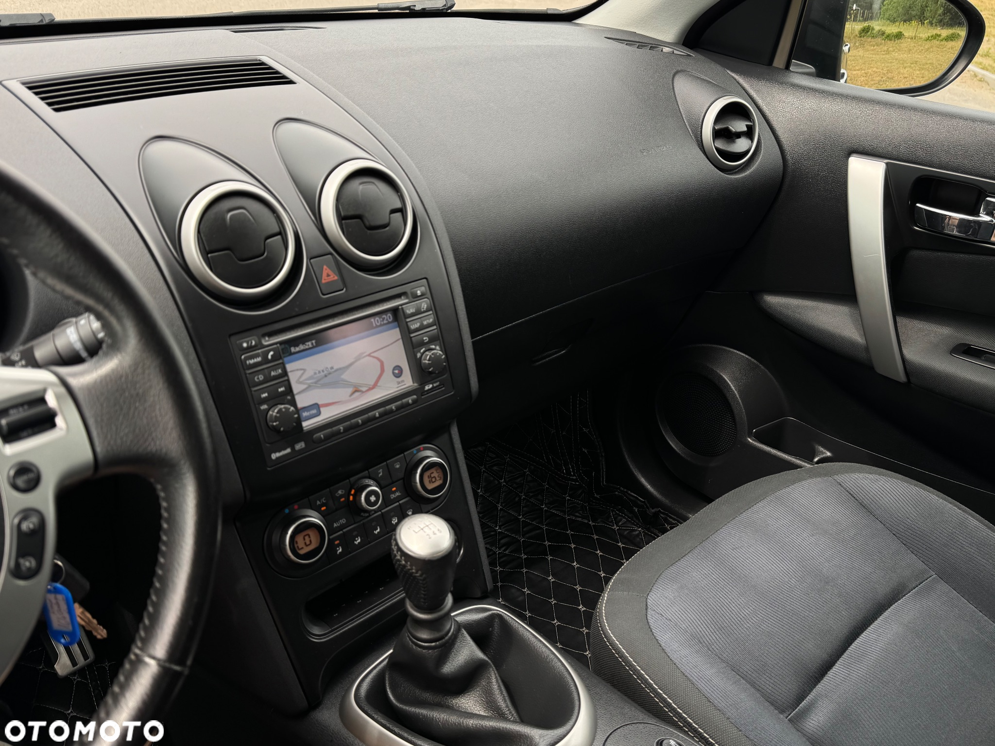 Nissan Qashqai 2.0 Tekna Premium - 8