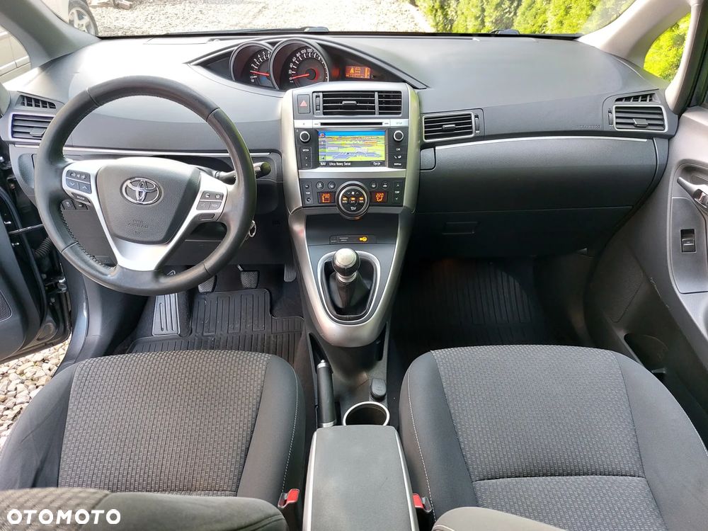 Toyota Verso - 14