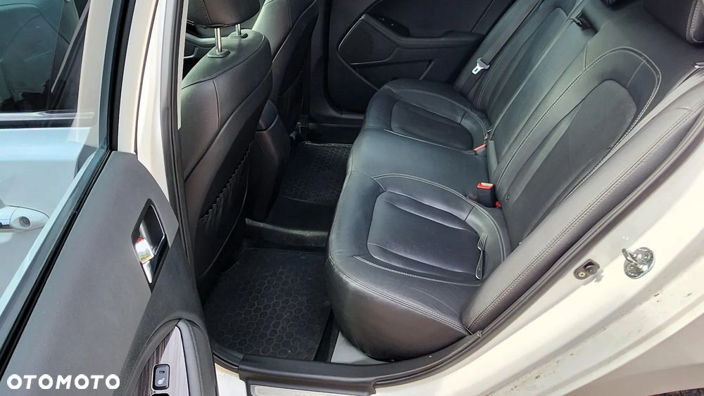 Kia Optima 1.7 CRDI Attract - 8