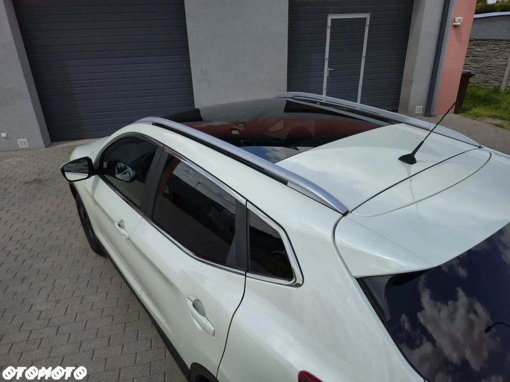 Nissan Qashqai - 23