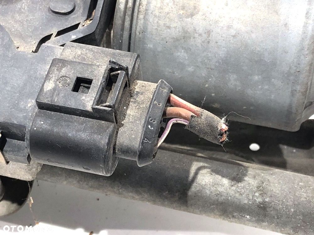 MECHANIZM WYCIERACZEK PRZÓD - 98.00 PLN - VW GOLF V (1K1) 2003 - 2010 1.9 TDI 77 kW [105 KM] olej - 5