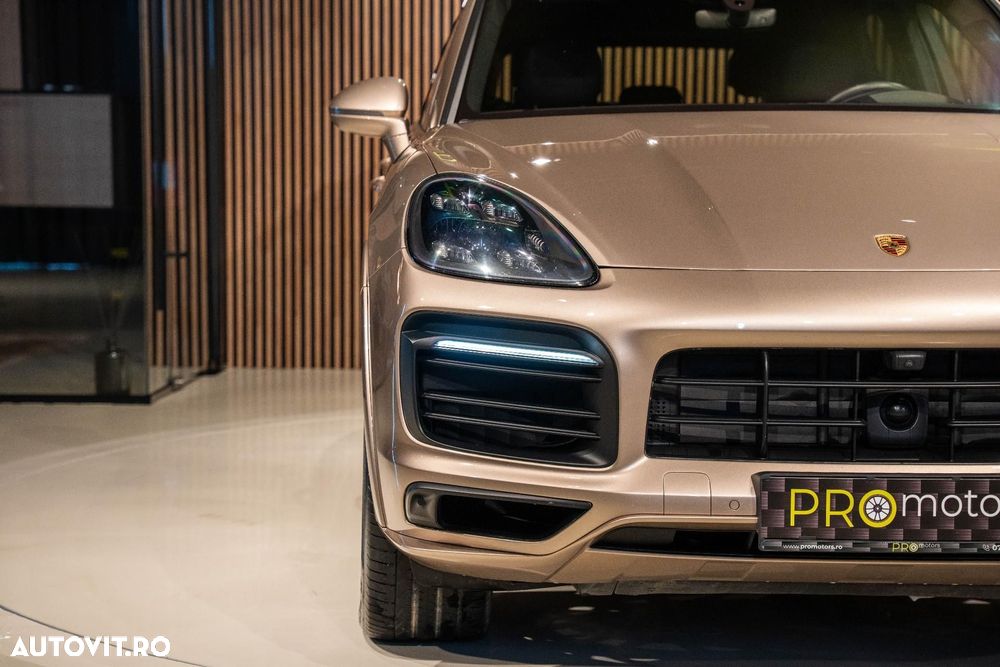 Porsche Cayenne Standard - 10