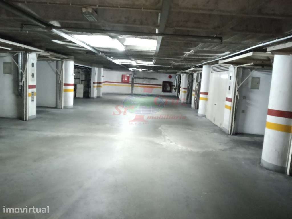 Garagem - Baixa de Coimbra - Grande imagem: 4/5