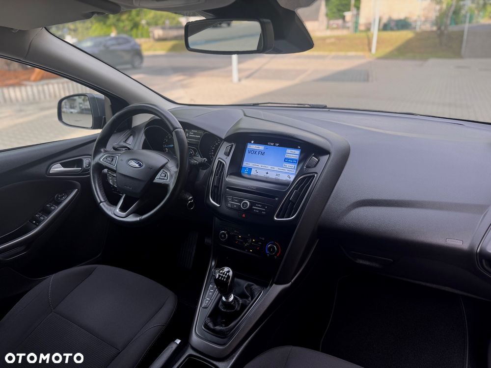Ford Focus 1.0 EcoBoost Start-Stopp-System TITANIUM STYLE - 18