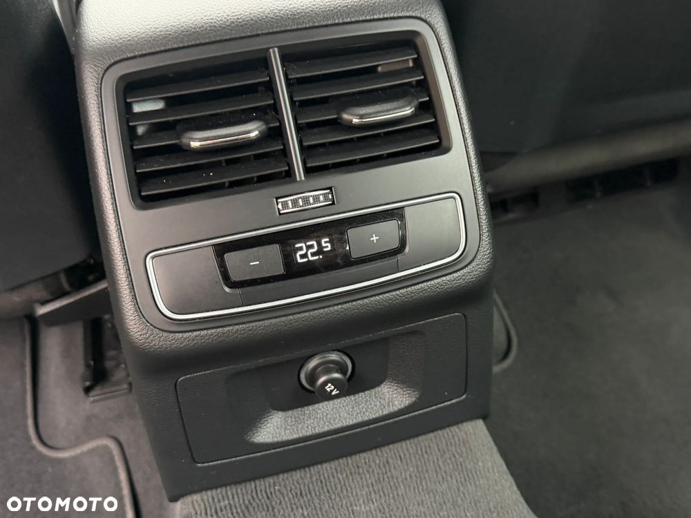 Audi A4 Limousine 35 TDI mHEV Advanced S tronic - 32
