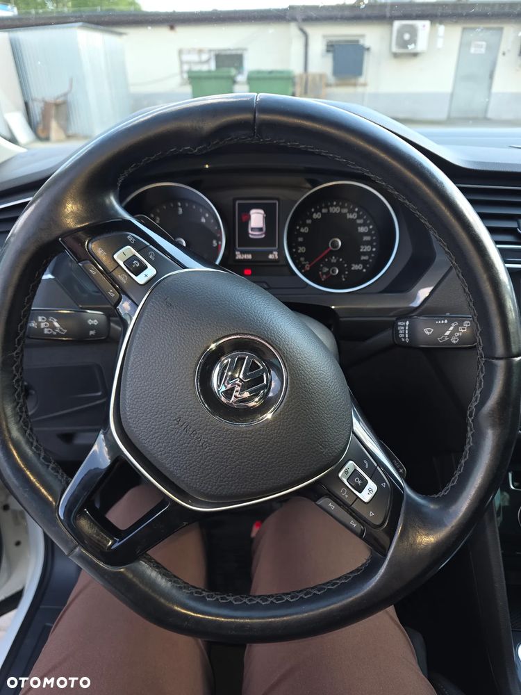 Volkswagen Tiguan - 18