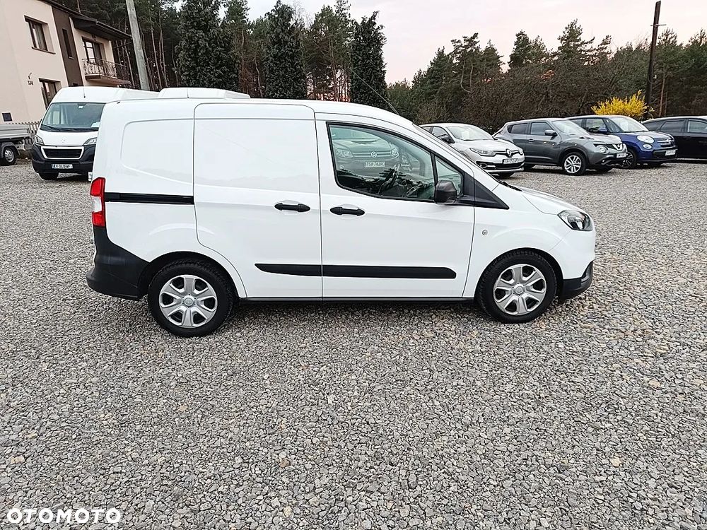 Ford Transit courier - 8