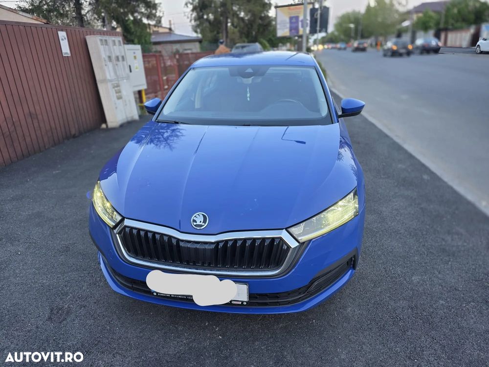 Skoda Octavia 2.0 TDI DSG Style - 30
