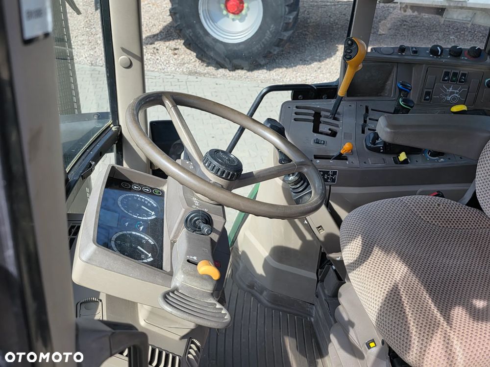 John Deere 6115M 2014R - 18
