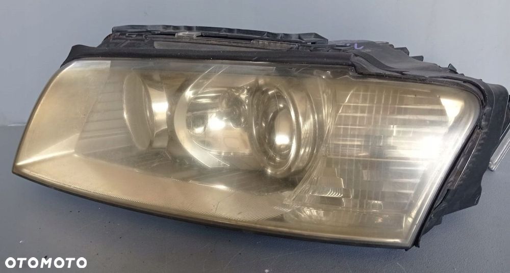 AUDI A8 D3 04R LAMPA LEWY PRZÓD XENON EU - 1