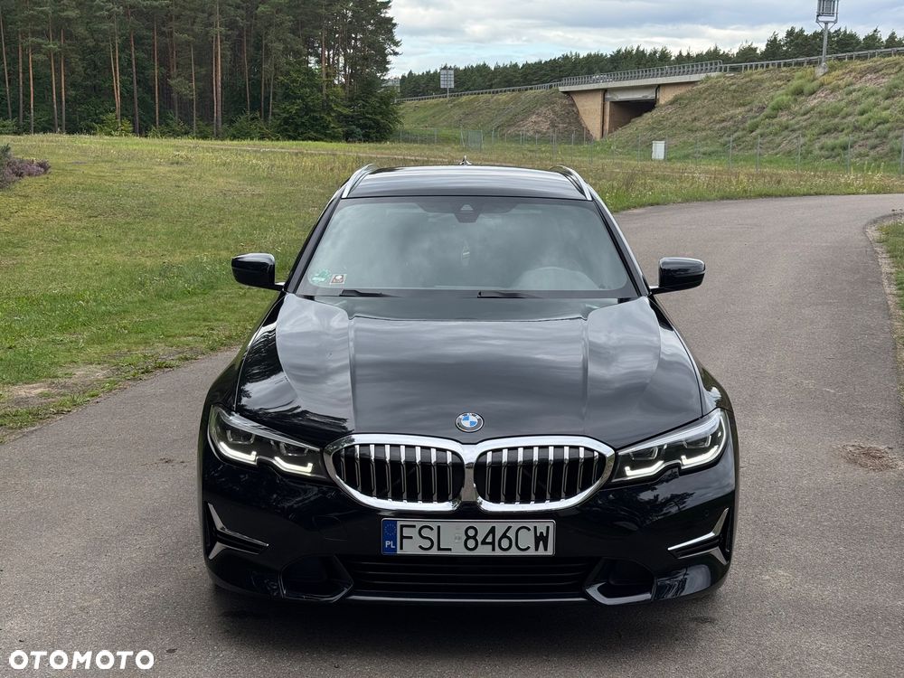 BMW Seria 3 320d Luxury Line Purity sport - 19