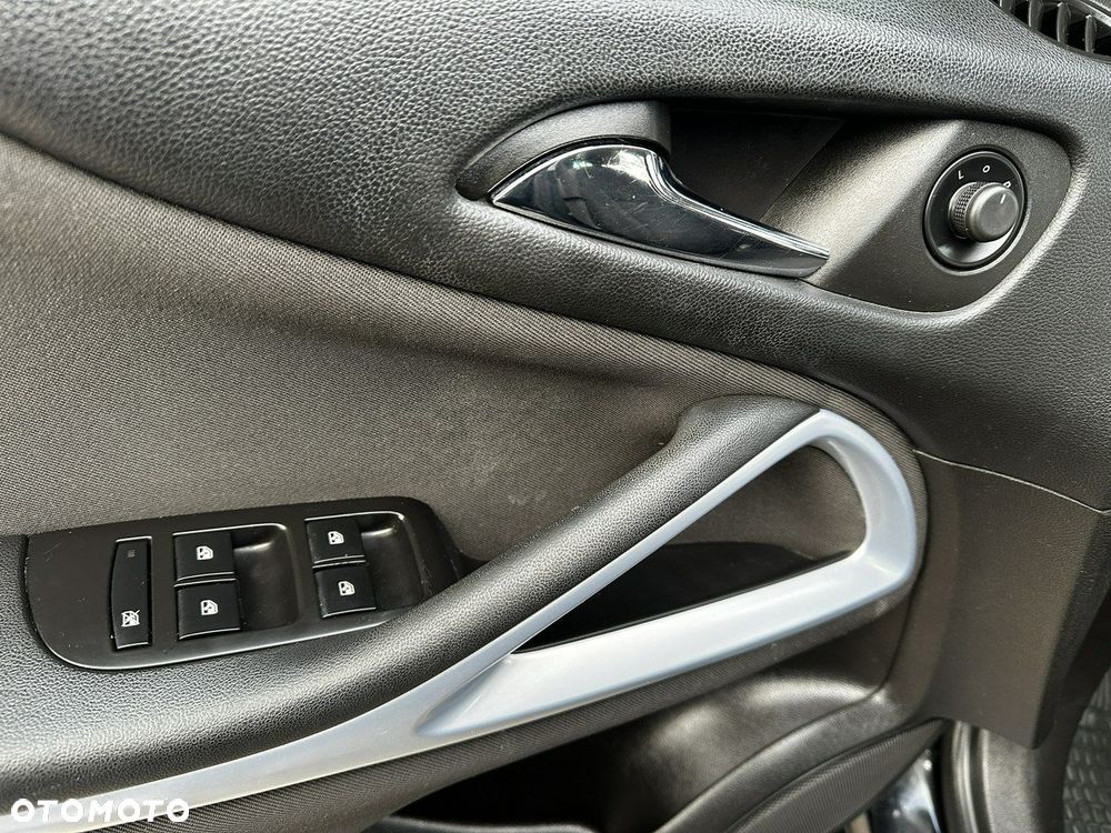 Opel Zafira 1.4 Turbo Active - 26