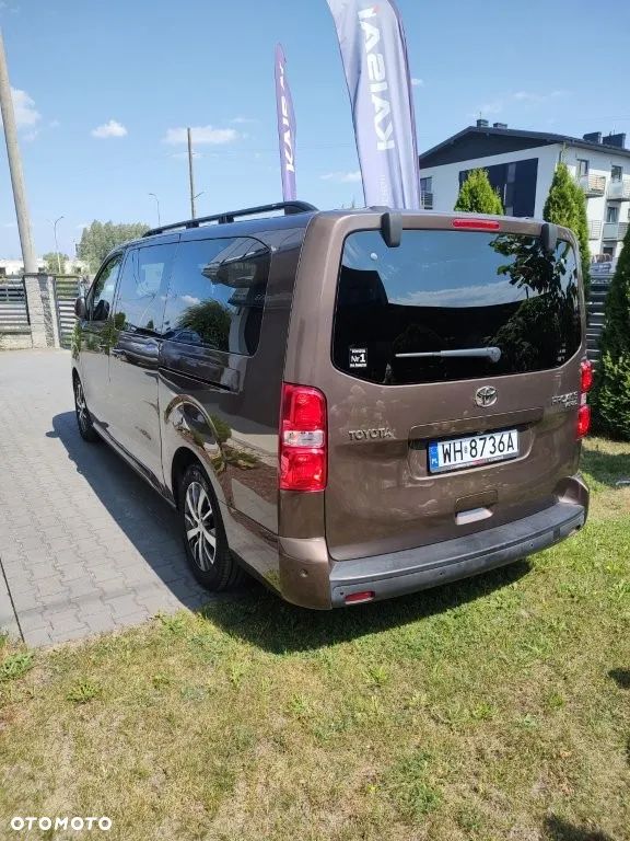 Toyota ProAce Kombi 2.0 D-4D Long 2,8t - 4
