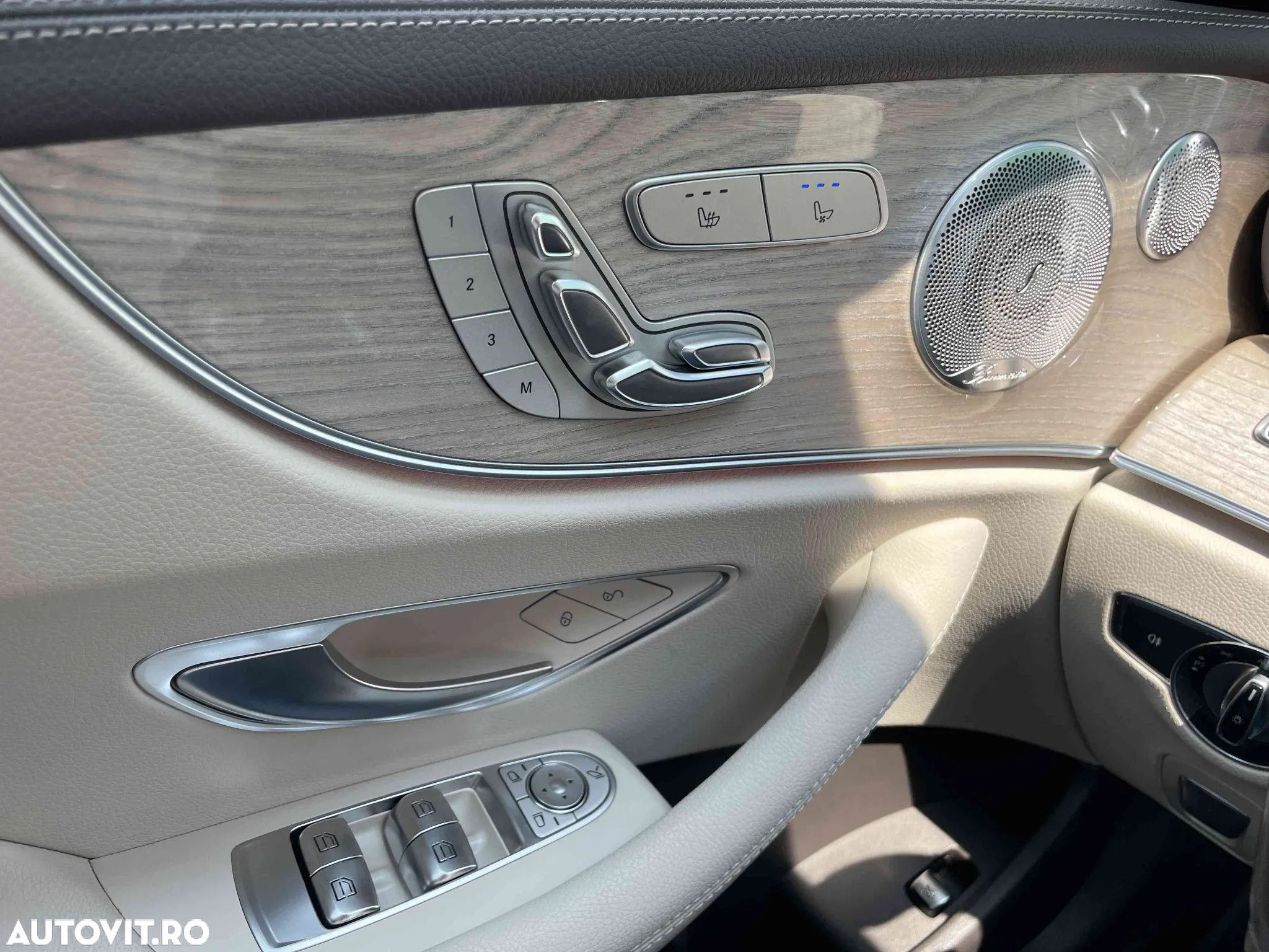 Mercedes-Benz E 450 4MATIC Cabrio - 13