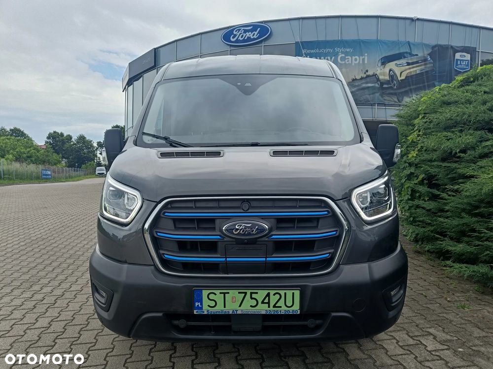 Ford e-TRANSIT - 3