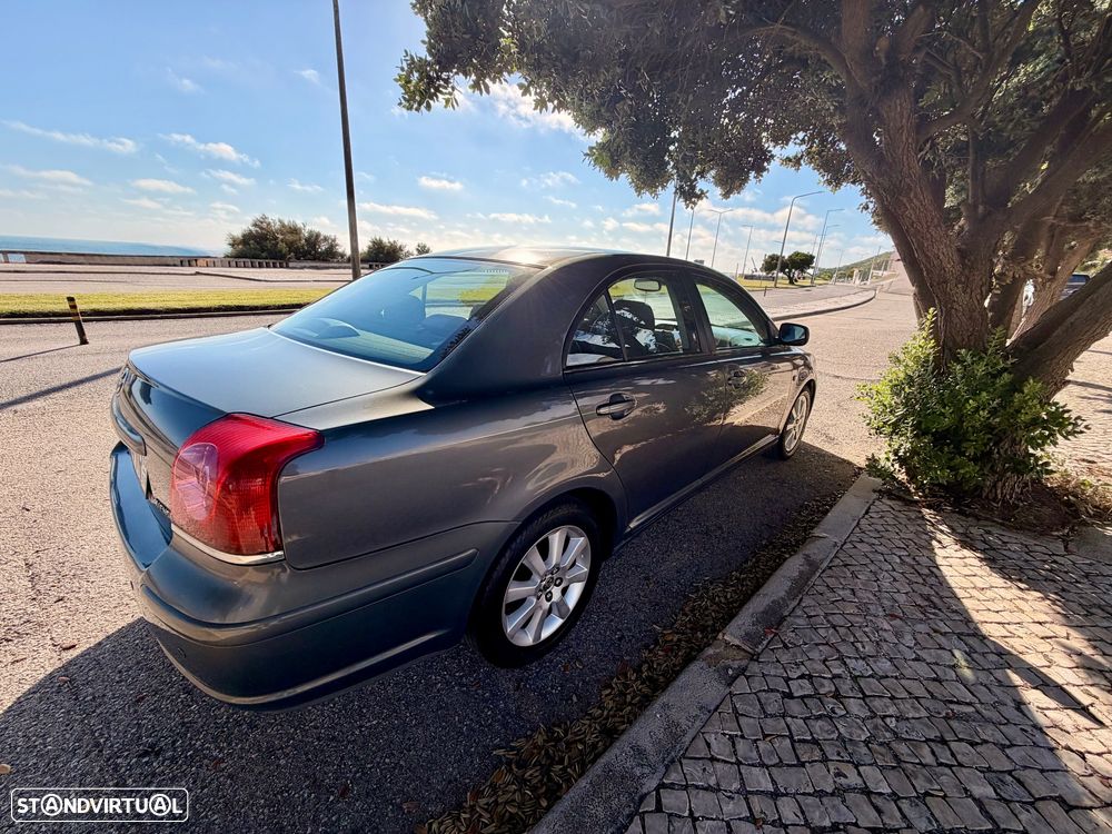 Toyota Avensis S/D 1.6 Sol EC - 40