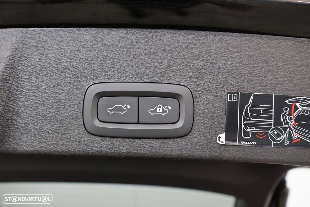 Volvo XC 40 1.5 T4 PHEV Inscription Expression - 40
