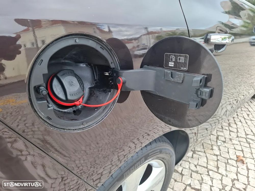 Opel Zafira 2.0 CDTi Cosmo - 47