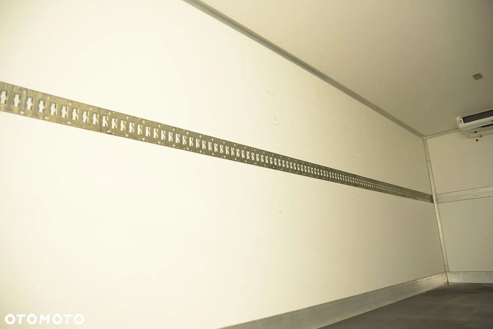 Iveco Iveco 72C17 3,0 170KM bez adblue euro 5 Zanotti Z380 6,1m 12 palet dł -20+20 ładowność 3460kg - 24