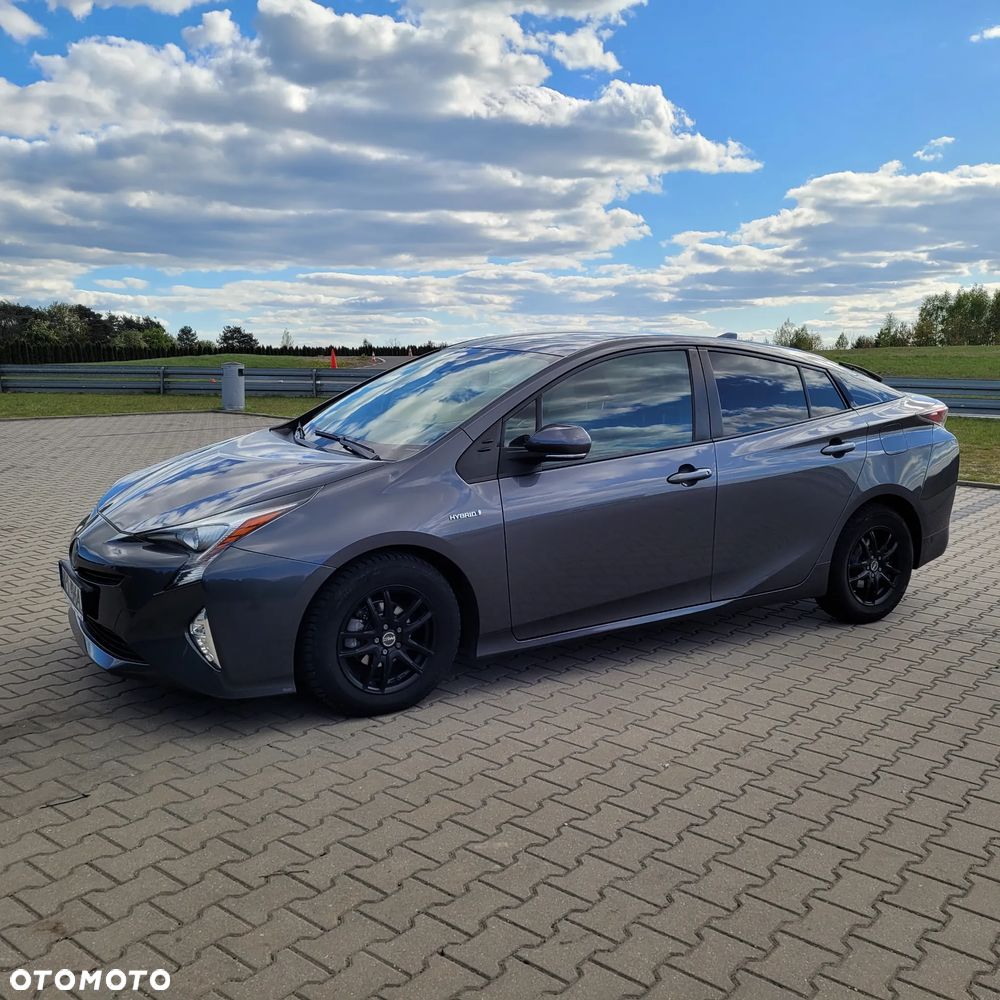 Toyota Prius 1.8 Hybrid Prestige - 9