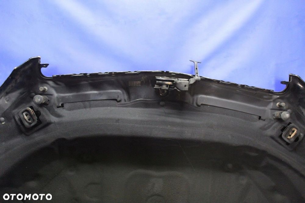 MASKA POKRYWA SILNIKA MERCEDES W221 197 - 11