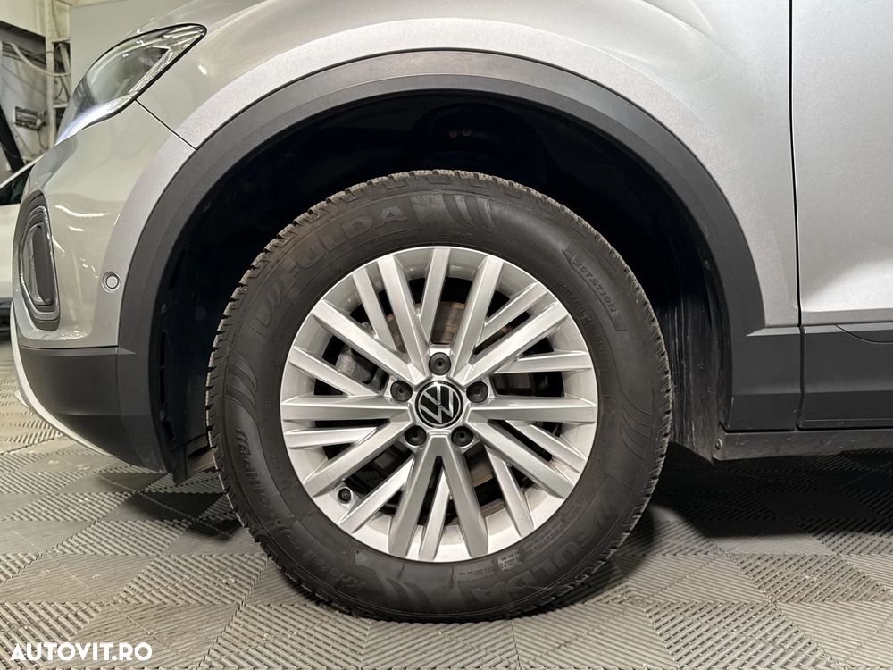 Volkswagen T-Roc - 14