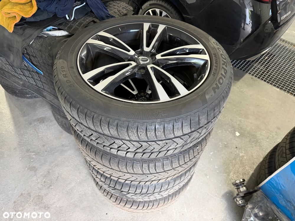 Volvo V90 Cross Country D5 AWD Geartronic - 34