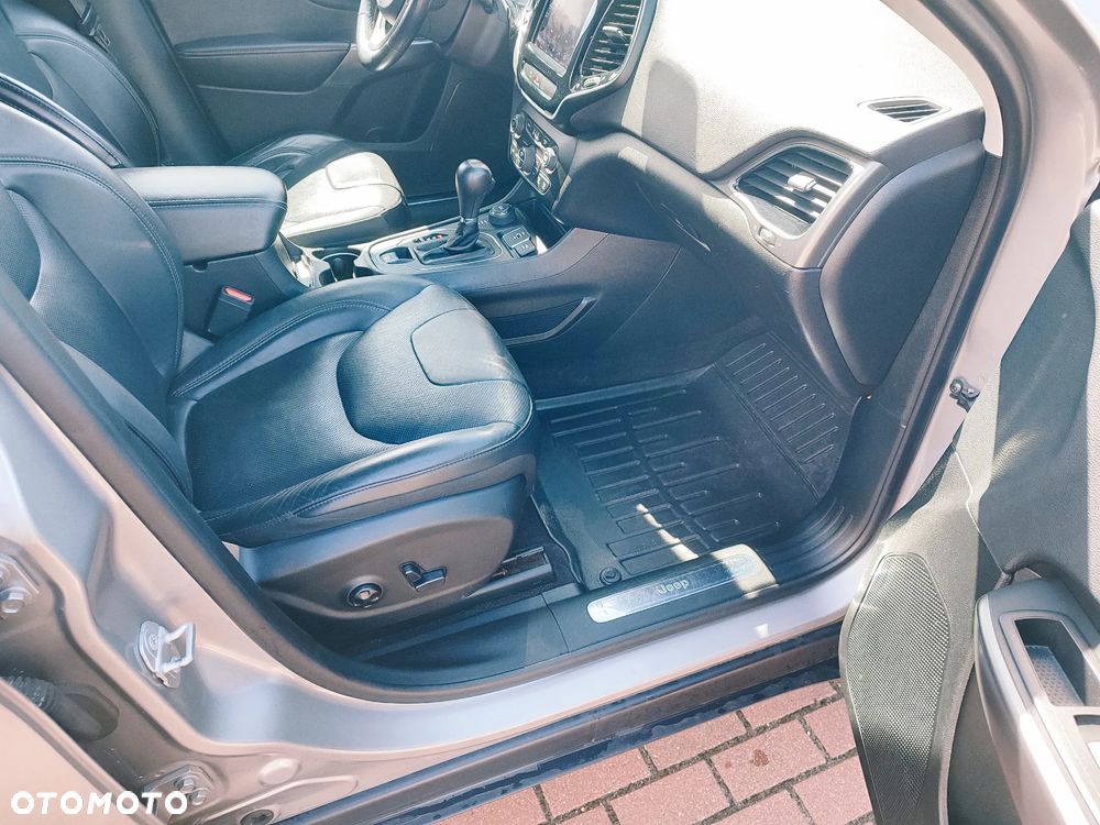 Jeep Cherokee 3.2 V6 Pentastar Active Drive I Automatik Limited - 16