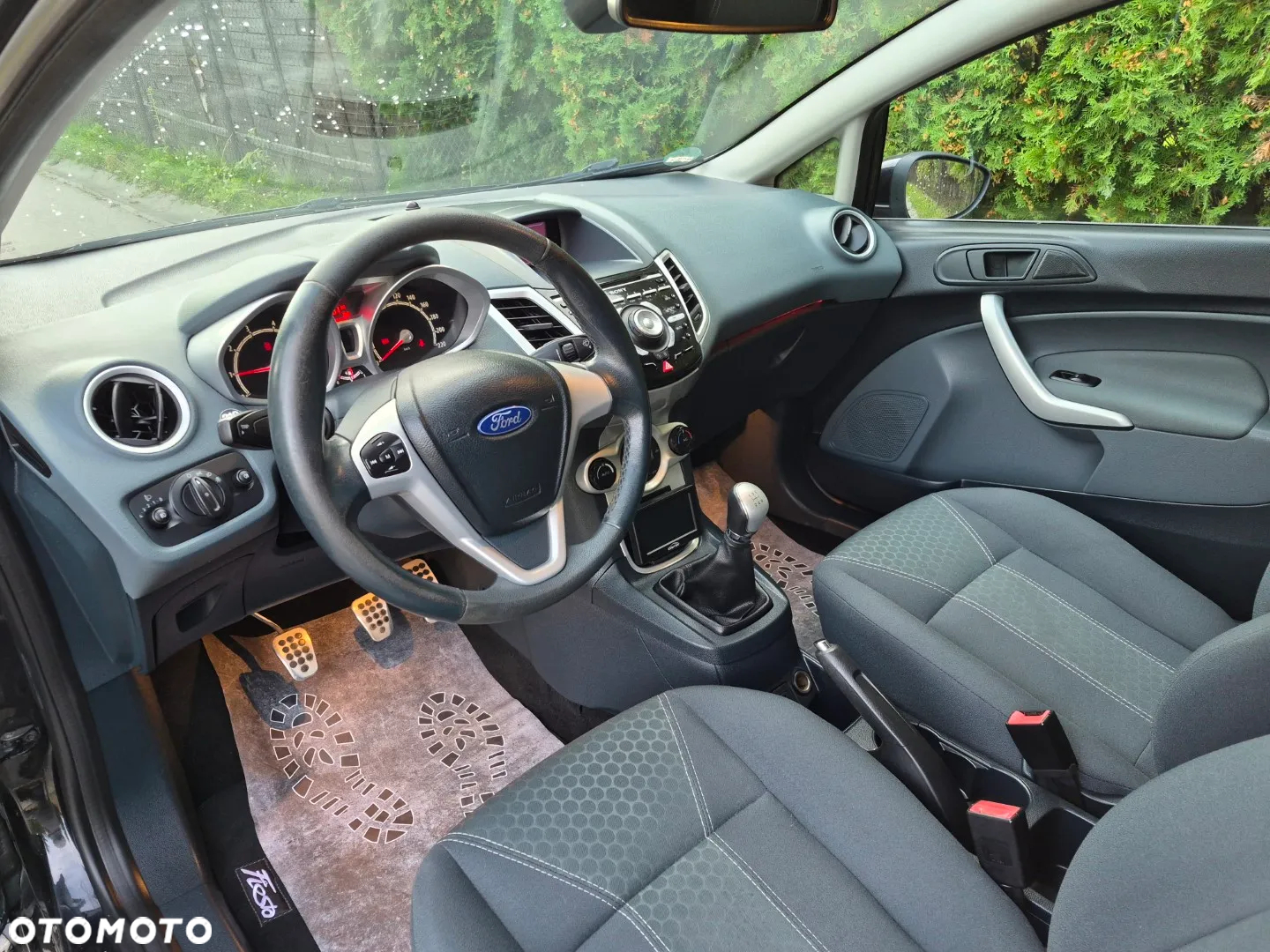 Ford Fiesta 1.25 Platinium X - 16