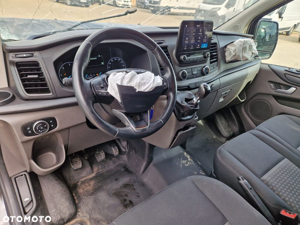 Ford Transit Custom 300 L2H1 Ambiente (bryg.) - 13