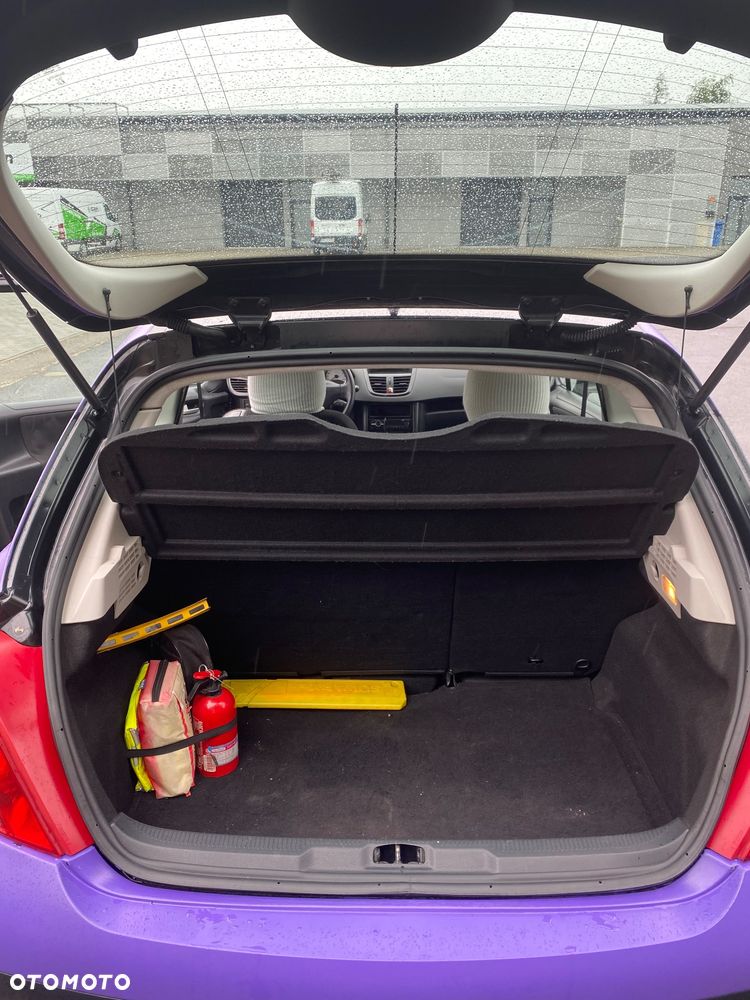 Peugeot 207 1.4 16V Presence - 10