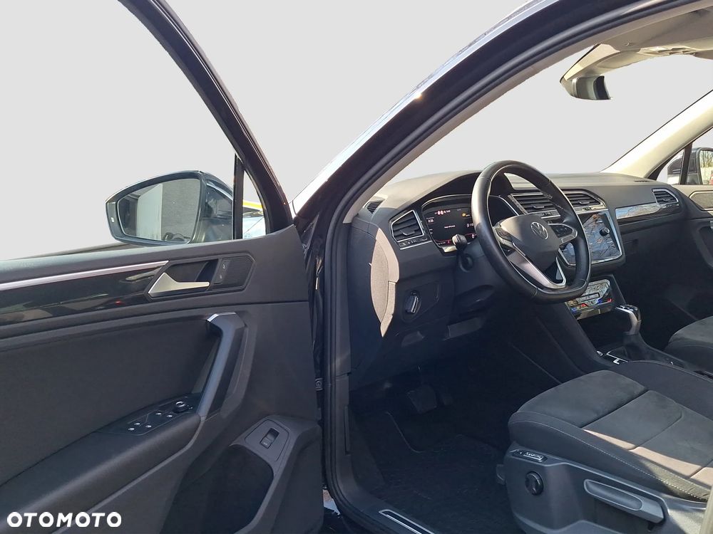 Volkswagen Tiguan 1.5 TSI EVO Elegance DSG - 28