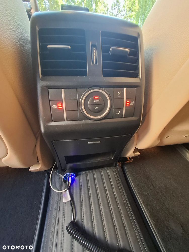 Mercedes-Benz GLS - 34