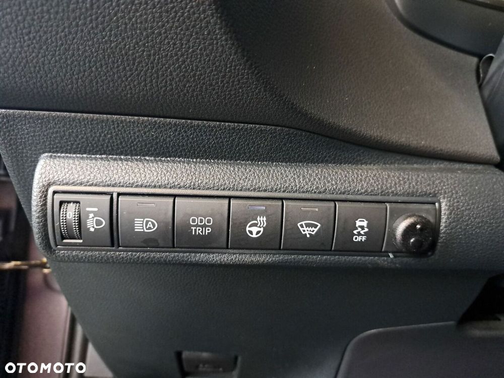 Toyota Corolla 1.8 Hybrid Comfort - 34