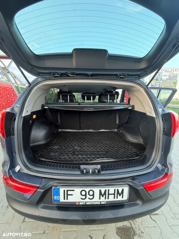 Kia Sportage 2.0 DSL HP 6MT 4x4 Style - 13