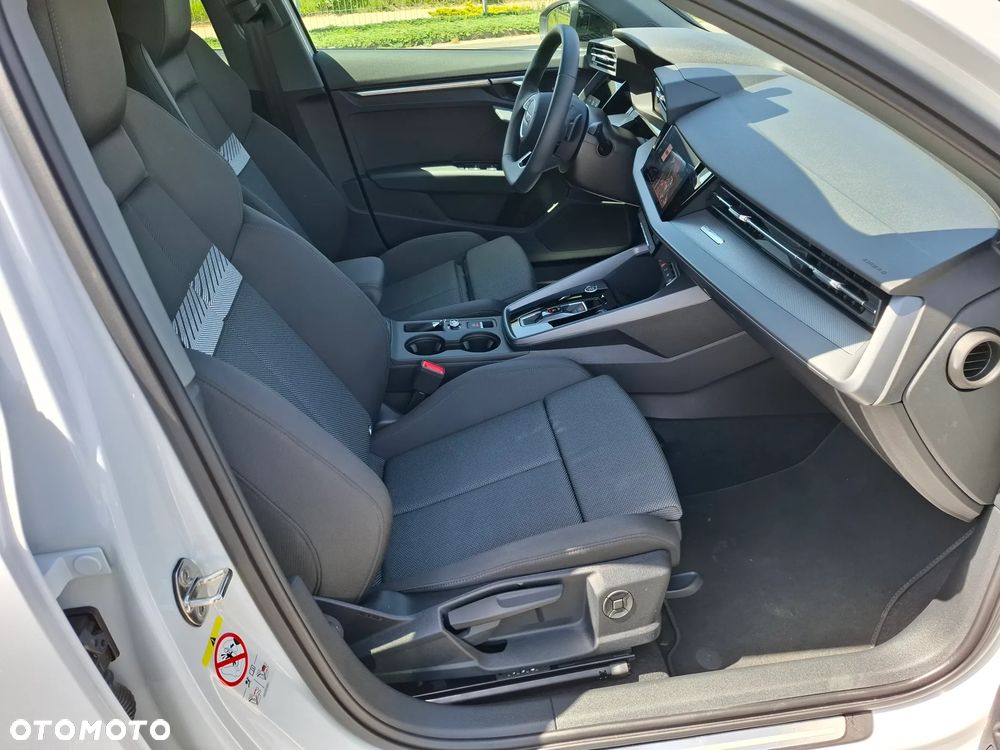 Audi A3 Sportback 35 TFSI mHEV Advanced S tronic - 12