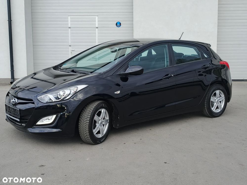 Hyundai i30 i30cw 1.4 Fifa World Cup Edition - 12