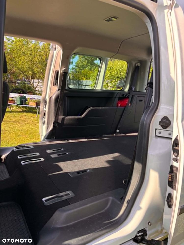 Volkswagen Caddy Maxi 1.4 TSI Trendline - 17