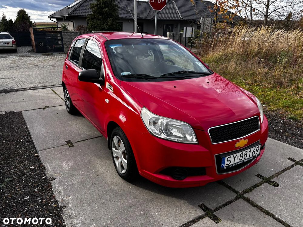 Chevrolet Aveo - 4