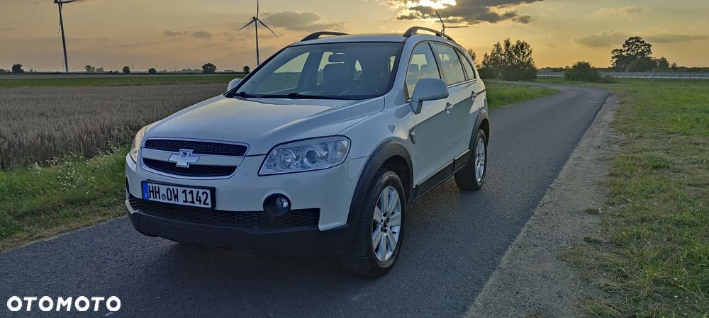 Chevrolet Captiva 2.4 2WD 7 Sitzer LS - 19