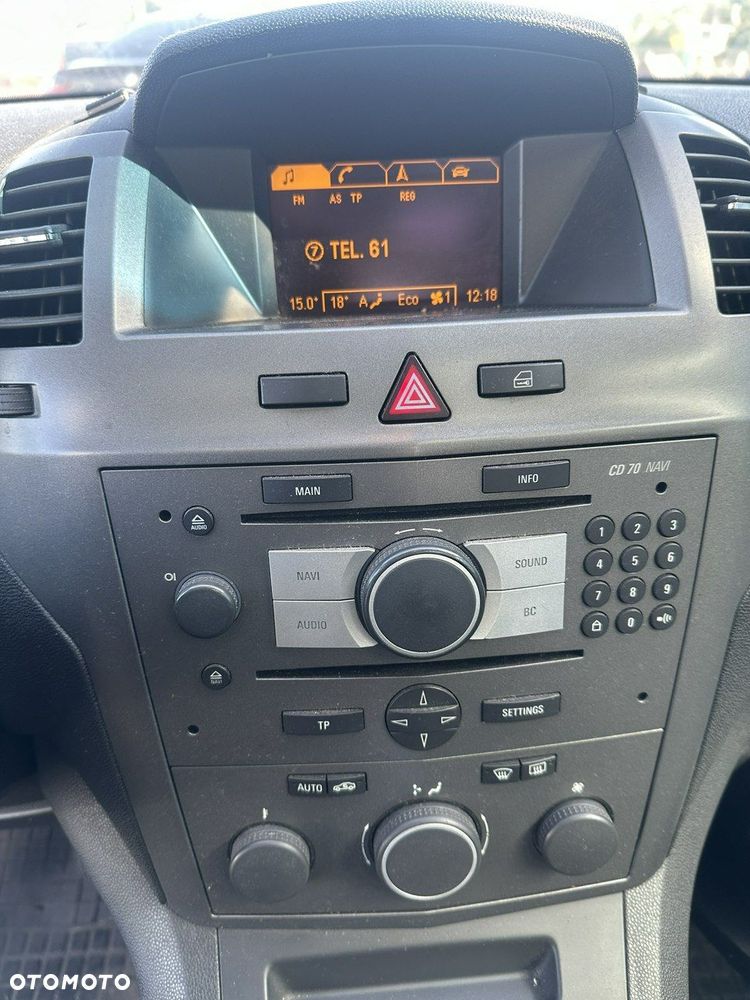 Opel Zafira - 12