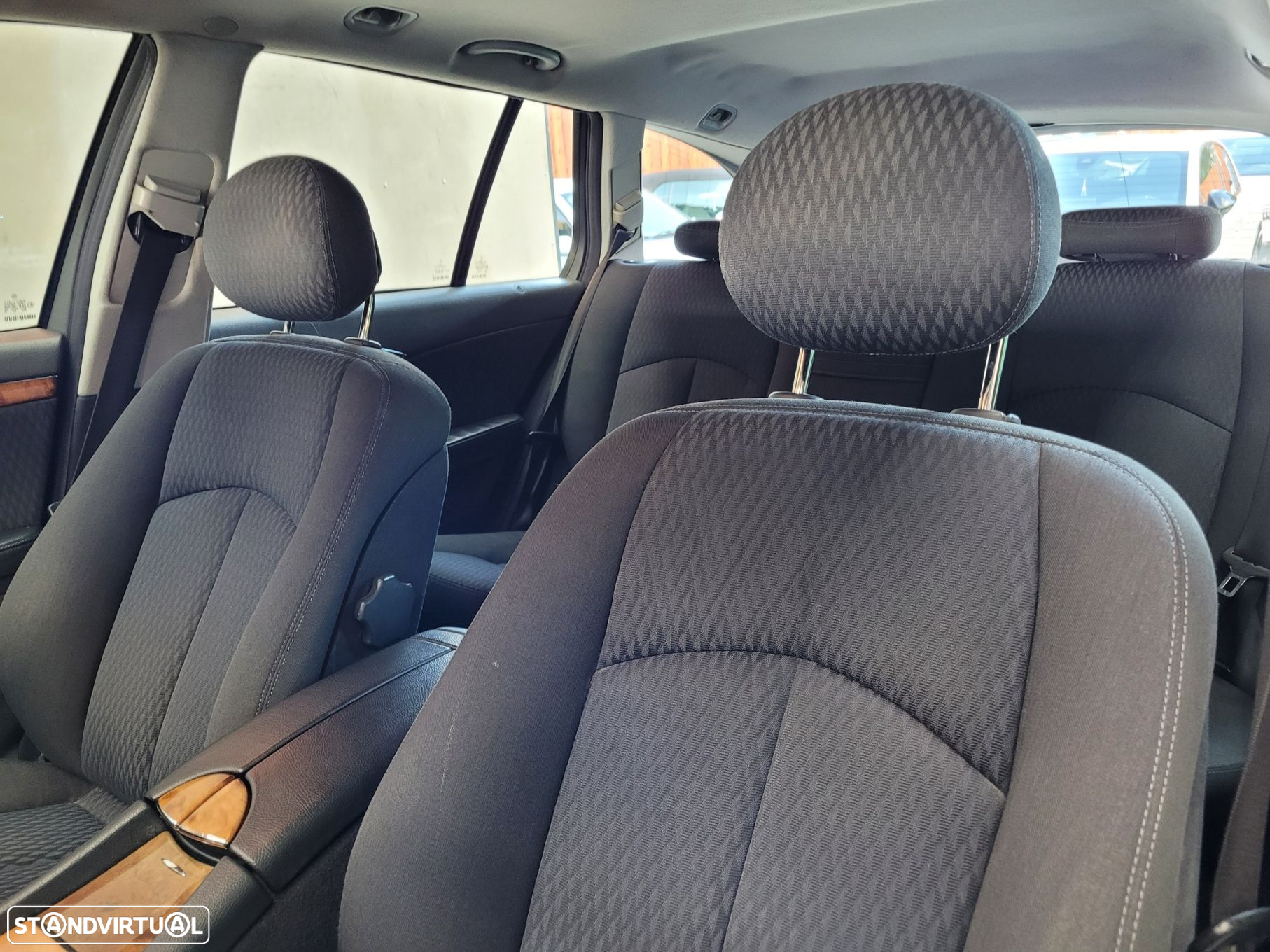 Mercedes-Benz E 220 CDi Classic Aut. - 9