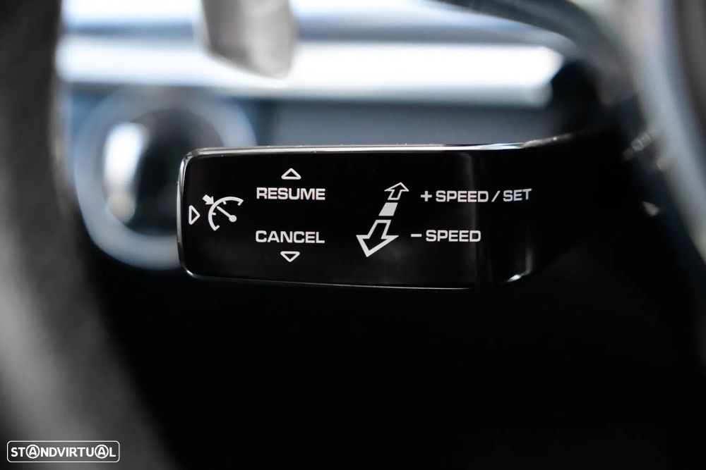 Porsche Panamera Sport Turismo 4 E-Hybrid Platinum Edition - 38