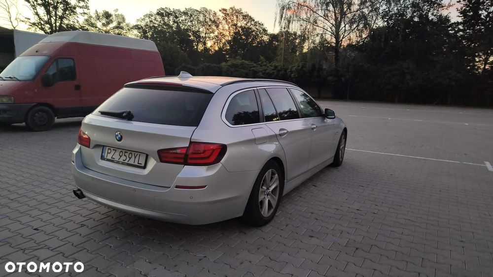 BMW Seria 5 520d - 9