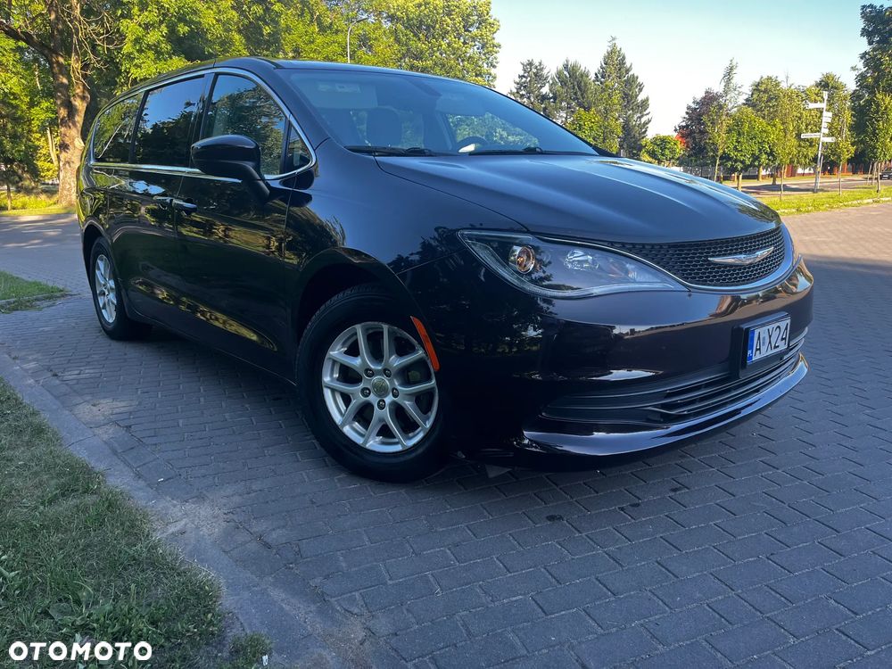 Chrysler Pacifica - 3