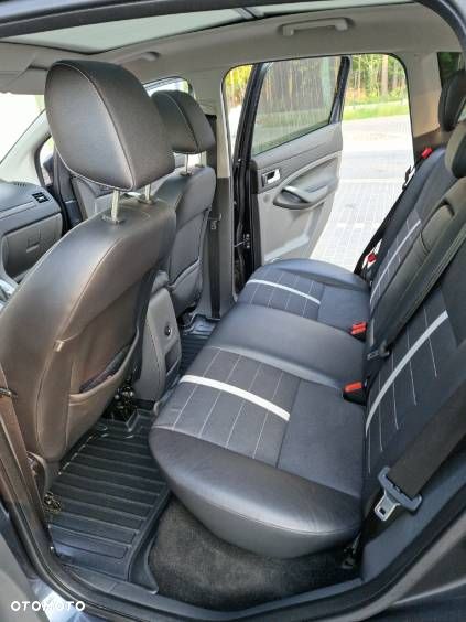 Ford Kuga 2.5 Titanium - 7