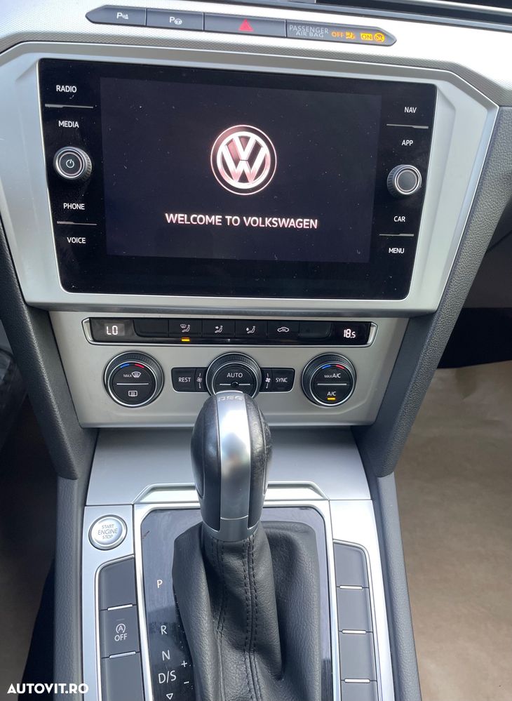 Volkswagen Passat Variant 1.6 TDI (BlueMotion Technology) DSG Trendline - 19