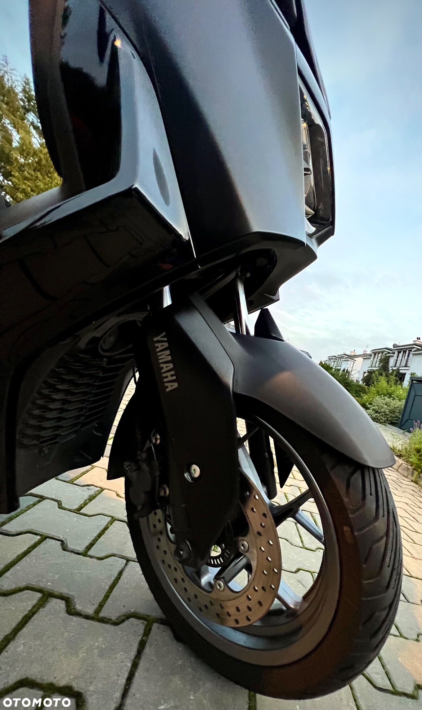 Yamaha X-max - 12