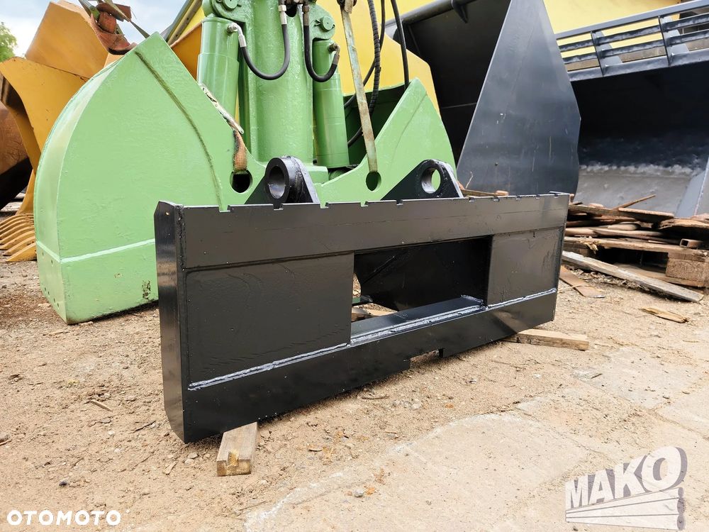 Widły do koparki Liebherr SW48 - 3