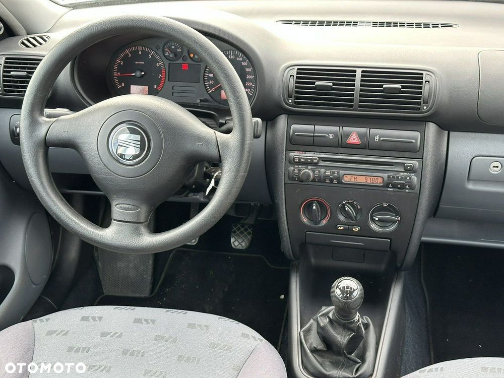 Seat Leon 1.6 Stella - 4